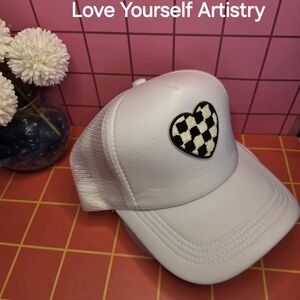 White Trucker Hat With Checkered Heart